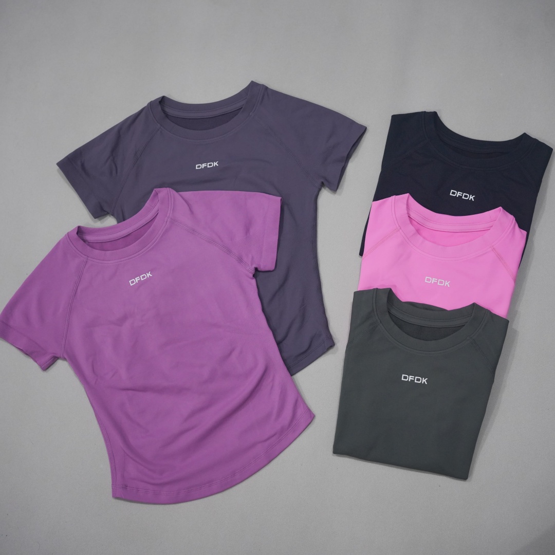 DFDK Ladies Crew Neck Short Sl - Yoga Daily Fitness recension och pris